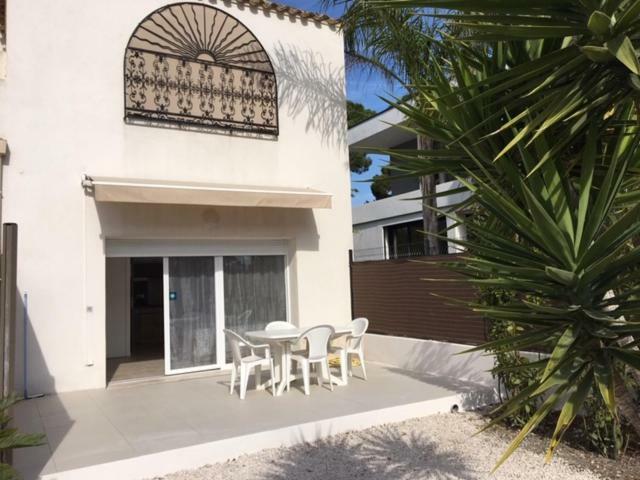 Appartements Les Pesquiers Hyeres Plage Ngoại thất bức ảnh
